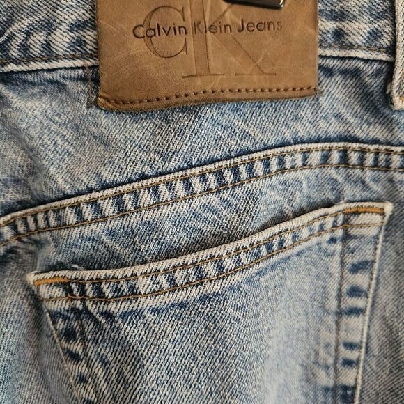 Calvin Klein Vintage High Waisted Mom Jeans - Picture 10 of 12